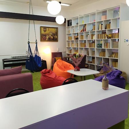Хостел 689Capsulehotel&Coffee Almaty Eksteriør bilde