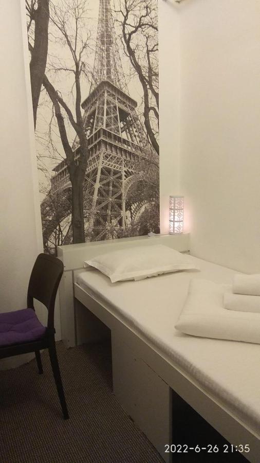 Хостел 689Capsulehotel&Coffee Almaty Eksteriør bilde